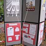 die Infowand musste extra befestigt werden