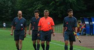 Die Schiedsrichter v.r. Thorsten Holst, Timo Winkel, Thorsten Balsam, Joshua Amponsah 