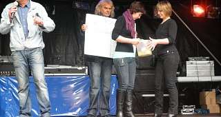 Ziehung der Gruppen (19.06.11 bei Garry, Alter Markt)