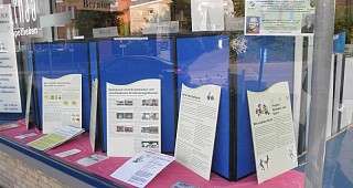 durch die Hitze hatten sich einige Tafeln gelöst