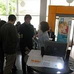 Corina erklärt Erste Hilfe beim Grand Mal Anfall