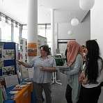 Im Gespräch mit jungen Menschen