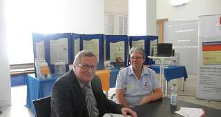 auch Herr Kalinka zeigt Interesse und nahm sich Zeit zum Gespräch