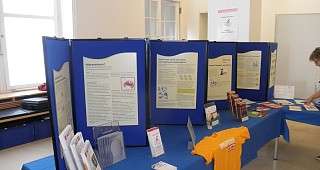 der Aufbau der Präsentationstafeln ist so weit fertig