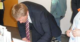 Herr Günther hat sich im Freundebuch eingetragen