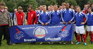 Holsteins U 23 und die TSG Concordia Schönkirchen beim Turnier 2011 (Foto: R. Gusner)